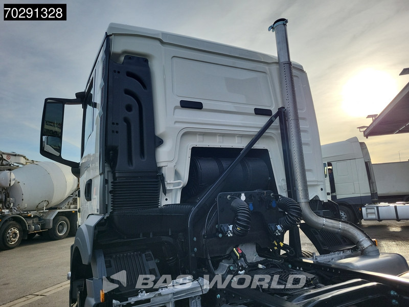 MAN TGS 33.400 6X4 NEW! Full-Steel Big-Axle Drumbrakes LED Euro 2 - Cap tractor: Foto 5 MAN TGS 33.400 6X4 NEW! Full-Steel Big-Axle Drumbrakes LED Euro 2 - Cap tractor: Foto 5