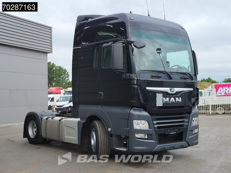 MAN TGX 18.470 4X2 XXL Retarder 2x Tanks Standklima ACC Navi Euro 6 - Cap tractor: Foto 3 MAN TGX 18.470 4X2 XXL Retarder 2x Tanks Standklima ACC Navi Euro 6 - Cap tractor: Foto 3
