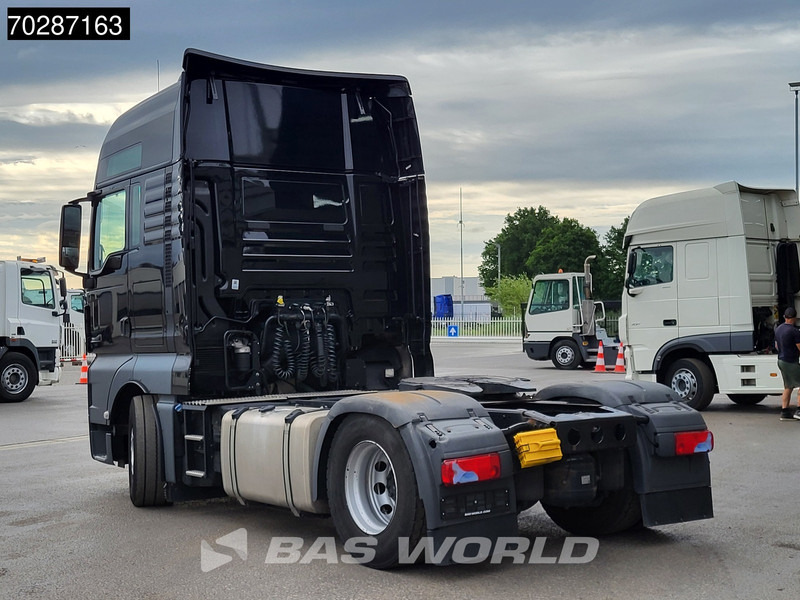 MAN TGX 18.470 4X2 XXL Retarder 2x Tanks Standklima ACC Navi Euro 6 - Cap tractor: Foto 2 MAN TGX 18.470 4X2 XXL Retarder 2x Tanks Standklima ACC Navi Euro 6 - Cap tractor: Foto 2