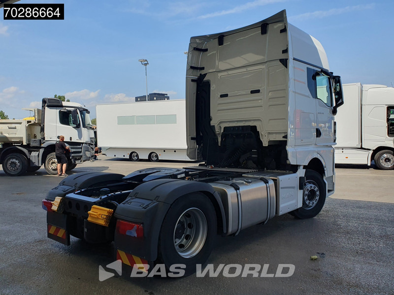 MAN TGX 18.480 4X2 NEW! GX LED 2x Tanks Standklima ACC Euro 6 - Cap tractor: Foto 5 MAN TGX 18.480 4X2 NEW! GX LED 2x Tanks Standklima ACC Euro 6 - Cap tractor: Foto 5