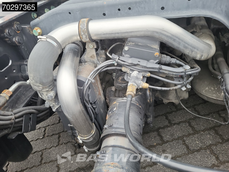 Cap tractor MAN TGX 18.500 TGX 4X2 XXL Retarder Mega 2x Tanks Alcoa's: Foto 13