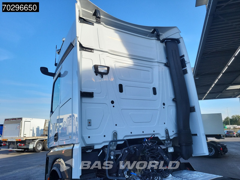 Cap tractor Mercedes-Benz Actros 1848 4X2 BigSpace Retarder Standklima MirrorCam ACC Xenon Euro 6: Foto 10