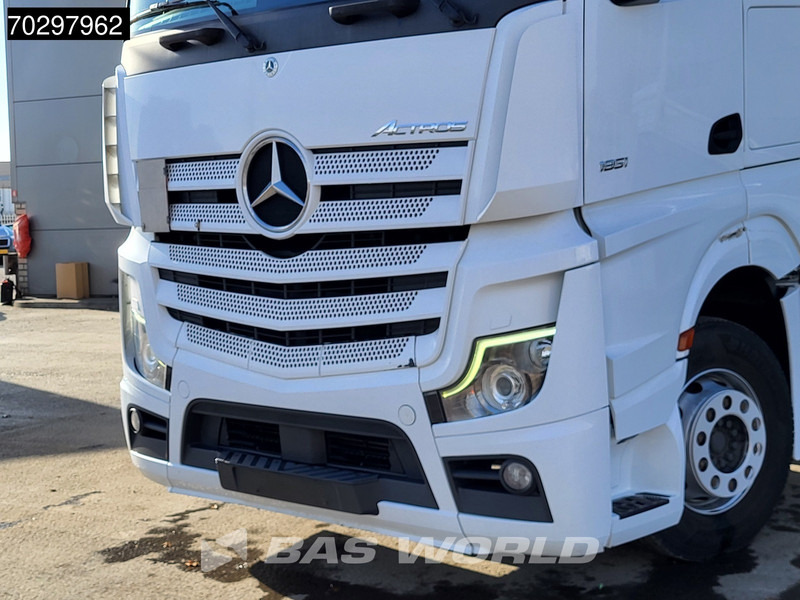 Cap tractor Mercedes-Benz Actros 1851 Actros 4X2 GigaSpace ADR 2xTanks Xenon Euro 6: Foto 8