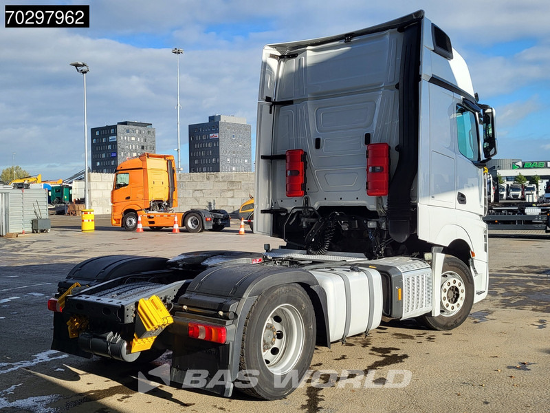 Cap tractor Mercedes-Benz Actros 1851 Actros 4X2 GigaSpace ADR 2xTanks Xenon Euro 6: Foto 5
