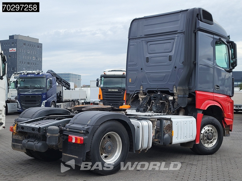 Mercedes-Benz Arocs 1845 Arocs 4X4 StreamSpace Retarder Hydrodrive Big-Axle Euro 6 - Cap tractor: Foto 5 Mercedes-Benz Arocs 1845 Arocs 4X4 StreamSpace Retarder Hydrodrive Big-Axle Euro 6 - Cap tractor: Foto 5