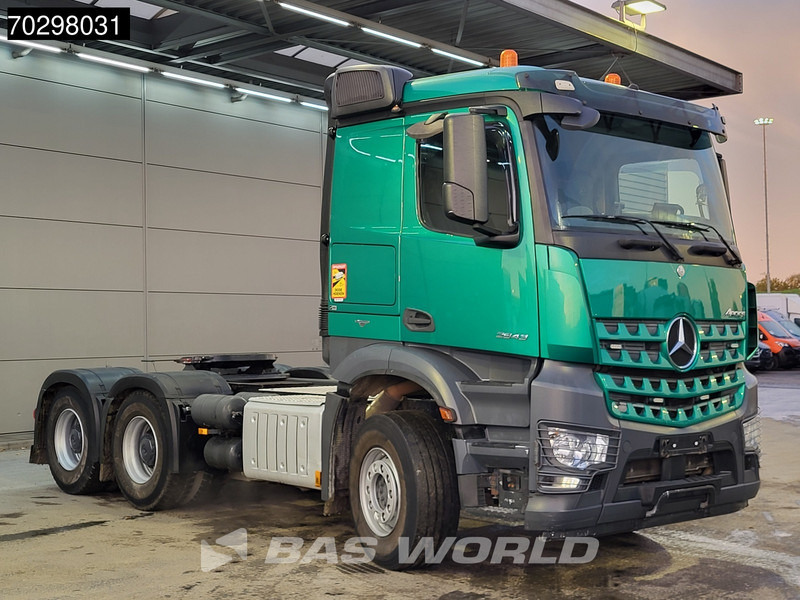 Mercedes-Benz Arocs 2843 Arocs 6X4 ClassicSpace Big-Axle Navi Euro 6 - Cap tractor: Foto 3 Mercedes-Benz Arocs 2843 Arocs 6X4 ClassicSpace Big-Axle Navi Euro 6 - Cap tractor: Foto 3
