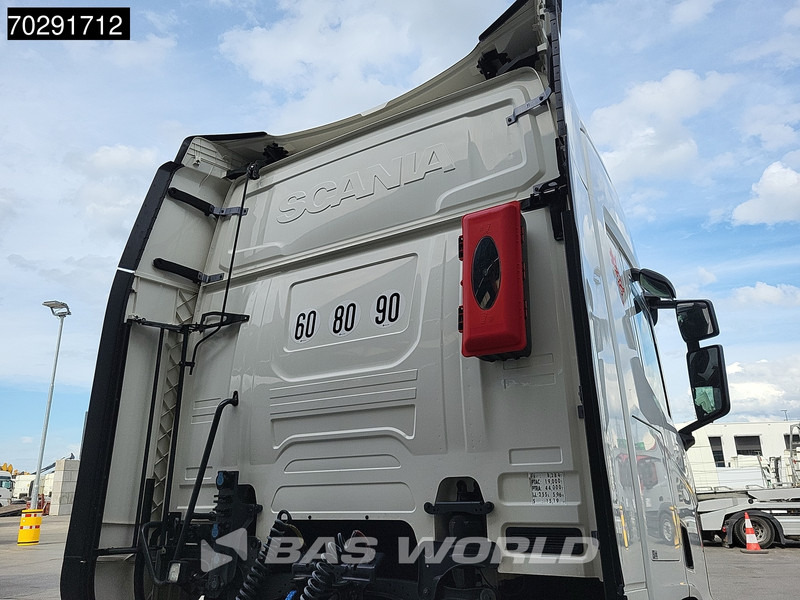 Scania R500 R 4X2 Retarder 2xTanks ACC LED Navi Euro 6 - Cap tractor: Foto 5 Scania R500 R 4X2 Retarder 2xTanks ACC LED Navi Euro 6 - Cap tractor: Foto 5