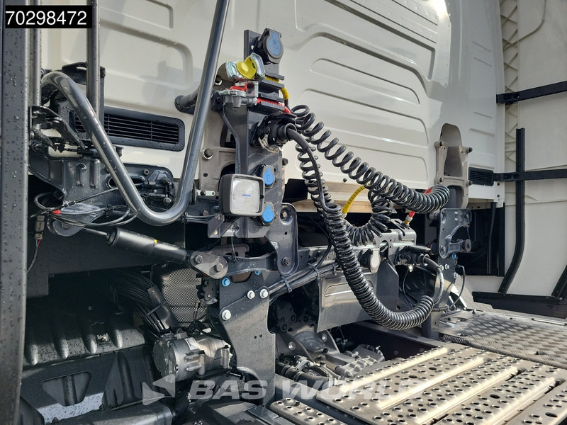 Scania S 660 4X2 Retarder Full-Air 2x Tanks Standklima Leather Led ACC Alcoa Euro 6 - Cap tractor: Foto 5 Scania S 660 4X2 Retarder Full-Air 2x Tanks Standklima Leather Led ACC Alcoa Euro 6 - Cap tractor: Foto 5