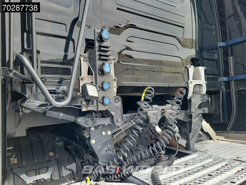 Scania S450 4X2 Retarder 2x Tanks ACC Euro 6 - Cap tractor: Foto 5 Scania S450 4X2 Retarder 2x Tanks ACC Euro 6 - Cap tractor: Foto 5