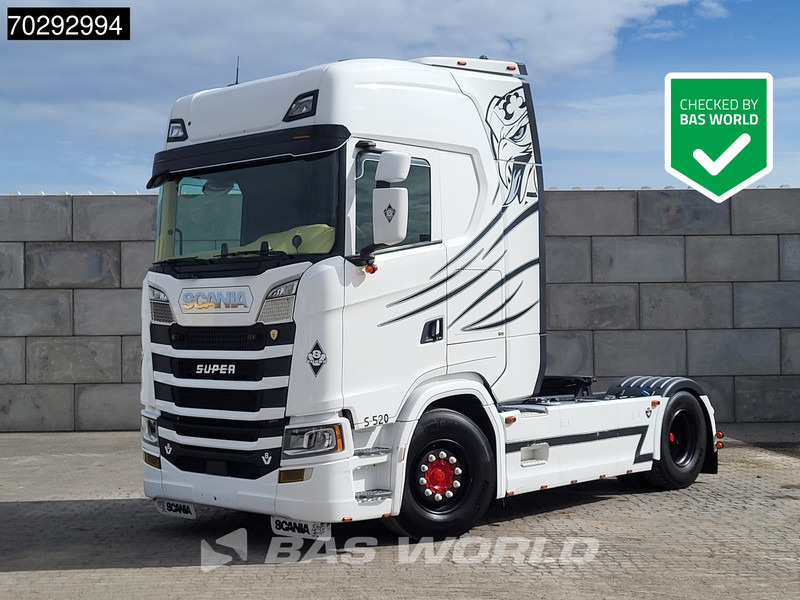 Scania S520 S 4X2 Retarder Full-Air 2x Tanks Leder Standklima Navi ACC LED Euro 6 - Cap tractor: Foto 1 Scania S520 S 4X2 Retarder Full-Air 2x Tanks Leder Standklima Navi ACC LED Euro 6 - Cap tractor: Foto 1