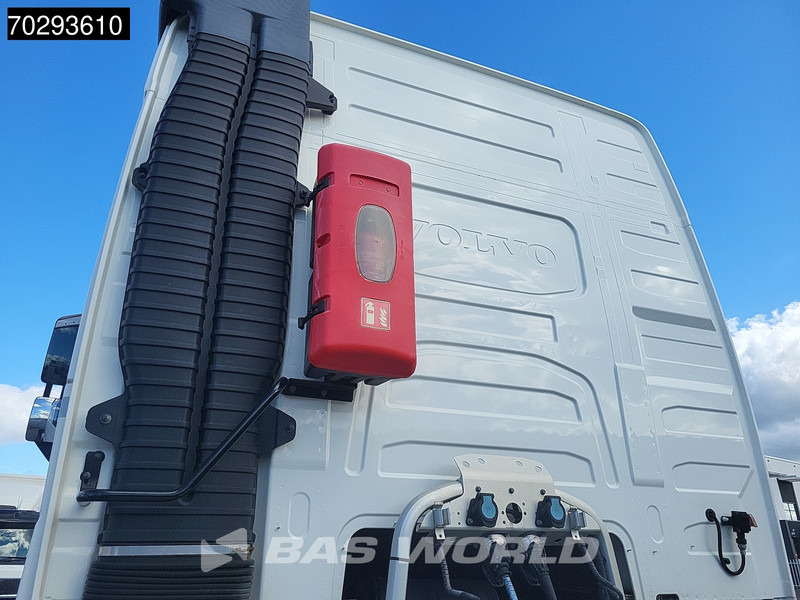 Volvo FH 420 FH 4X2 ACC Standklima ADR Euro 6 - Cap tractor: Foto 5 Volvo FH 420 FH 4X2 ACC Standklima ADR Euro 6 - Cap tractor: Foto 5