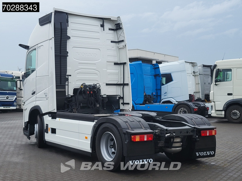 Volvo FH 460 4X2 2024! XL TC VEB+ 2x Tanks I-ParkCool - Cap tractor: Foto 2 Volvo FH 460 4X2 2024! XL TC VEB+ 2x Tanks I-ParkCool - Cap tractor: Foto 2