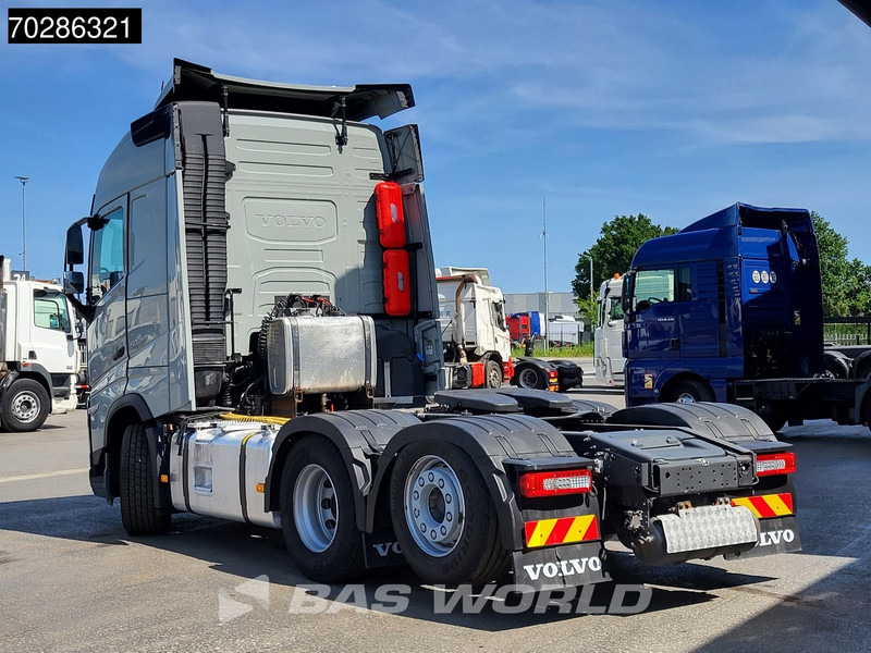 Volvo FH 500 6X2 Retarder 2x Tanks Hydrauliek Liftachse LED Euro 6 - Cap tractor: Foto 2 Volvo FH 500 6X2 Retarder 2x Tanks Hydrauliek Liftachse LED Euro 6 - Cap tractor: Foto 2