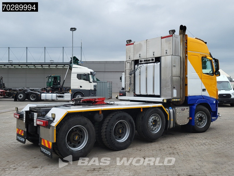 Volvo FH16 700 FH16 8X4 90T! Retarder Big-Axle Lift+Lenkachse Euro 5 - Cap tractor: Foto 5 Volvo FH16 700 FH16 8X4 90T! Retarder Big-Axle Lift+Lenkachse Euro 5 - Cap tractor: Foto 5