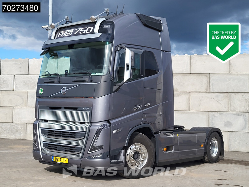 Volvo FH16 750 4X2 NL-Truck APK 08-2026! XL 2x Tanks Standklima ACC Alcoa's LED - Cap tractor: Foto 1 Volvo FH16 750 4X2 NL-Truck APK 08-2026! XL 2x Tanks Standklima ACC Alcoa's LED - Cap tractor: Foto 1