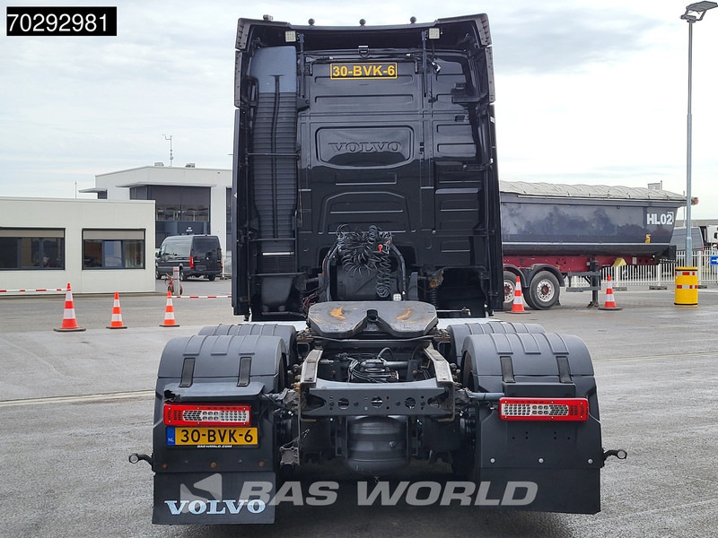 Volvo FH16 750 6X2 NL-Truck APK 07-2026! Full-Air Retarder VEB+ Big-Axle 2x Tanks Liftachse Xenon Euro 6 - Cap tractor: Foto 3 Volvo FH16 750 6X2 NL-Truck APK 07-2026! Full-Air Retarder VEB+ Big-Axle 2x Tanks Liftachse Xenon Euro 6 - Cap tractor: Foto 3