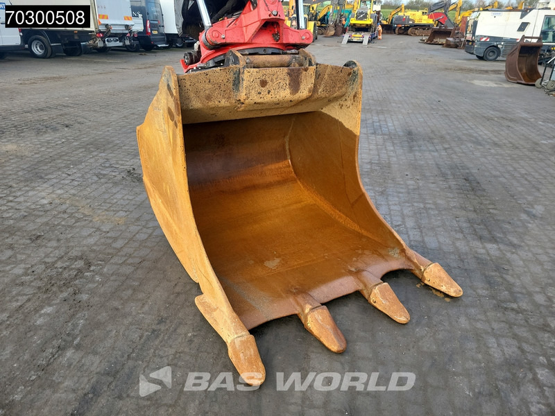 Excavator pe şenile Caterpillar 326 F L: Foto 16