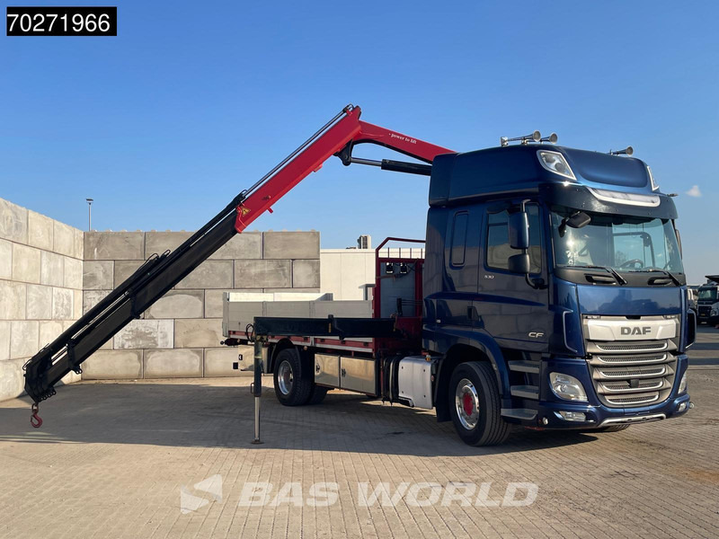 DAF CF 530 4X2 HMF 1820-RC Kran Crane Retarder Space cab Euro 6 - Camion platformă, Camion cu macara: Foto 5 DAF CF 530 4X2 HMF 1820-RC Kran Crane Retarder Space cab Euro 6 - Camion platformă, Camion cu macara: Foto 5