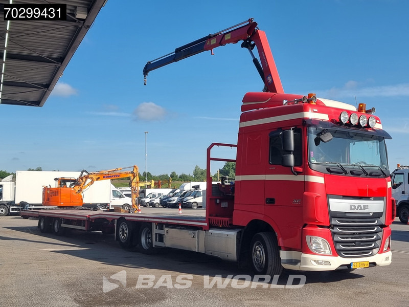 DAF XF 440 6X2 NL-combi Transporter HMF 900-K2 Kran Winch Lift-Lenkachse Euro 6 - Camion platformă, Camion cu macara: Foto 3 DAF XF 440 6X2 NL-combi Transporter HMF 900-K2 Kran Winch Lift-Lenkachse Euro 6 - Camion platformă, Camion cu macara: Foto 3