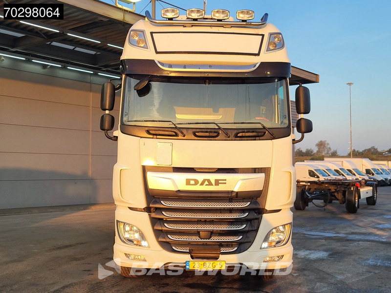 DAF XF 450 XF 6X2 NL-Truck Combi Retarder 2xTanks Lift-axle Standairco ACC Euro 6 - Camion transport containere/ Swap body: Foto 5 DAF XF 450 XF 6X2 NL-Truck Combi Retarder 2xTanks Lift-axle Standairco ACC Euro 6 - Camion transport containere/ Swap body: Foto 5
