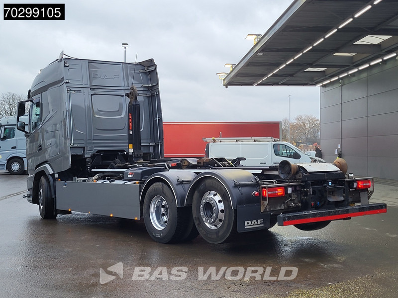 DAF XG 530 6X2 HIAB Multilift ULT21S61-WMITF Lift + Steering Axle Retarder Automatic Euro 6 - Camion cu cârlig: Foto 2 DAF XG 530 6X2 HIAB Multilift ULT21S61-WMITF Lift + Steering Axle Retarder Automatic Euro 6 - Camion cu cârlig: Foto 2