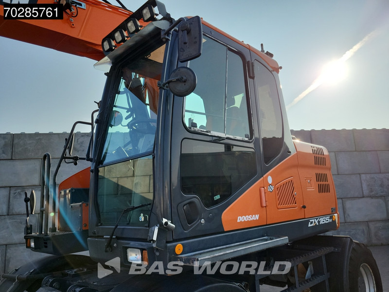 Excavator pe roţi Doosan DX165W-5 DUTCH MACHINE: Foto 19