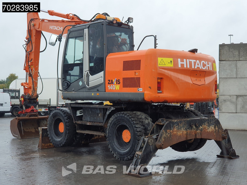 Hitachi ZX140W -3 OUTRIGGERS - ROTOTILT - Excavator pe roţi: Foto 2 Hitachi ZX140W -3 OUTRIGGERS - ROTOTILT - Excavator pe roţi: Foto 2