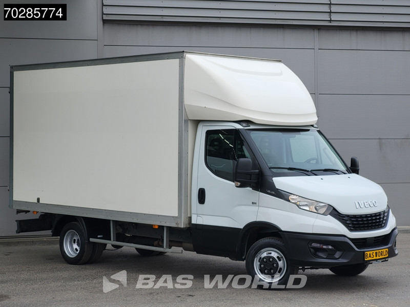 Iveco Daily 35C16 COMING SOON! 3.0L Bakwagen Dubbellucht Achterdeuren Airco Cruise Euro6 Meubelbak Koffer A/C Cruise control - Autoutilitară box: Foto 3 Iveco Daily 35C16 COMING SOON! 3.0L Bakwagen Dubbellucht Achterdeuren Airco Cruise Euro6 Meubelbak Koffer A/C Cruise control - Autoutilitară box: Foto 3