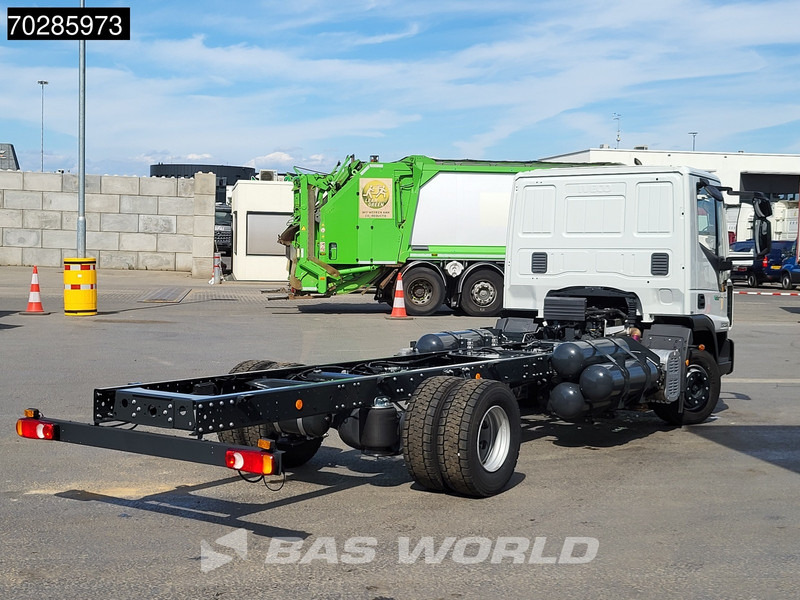 Iveco Eurocargo 120LE210 4X2 6x CNG Tanks Telma Manual Euro 6 - Camion şasiu: Foto 5 Iveco Eurocargo 120LE210 4X2 6x CNG Tanks Telma Manual Euro 6 - Camion şasiu: Foto 5