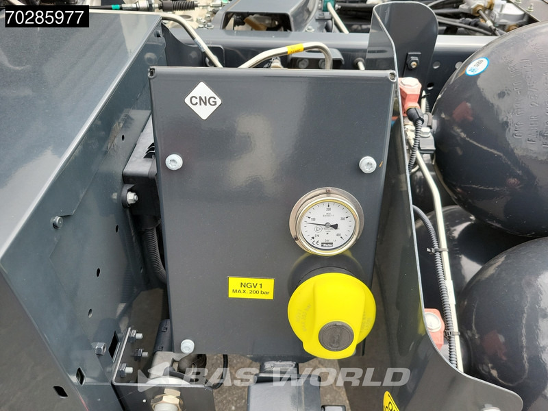 Camion şasiu nou Iveco Eurocargo 120LE210 4X2 Nieuw! CNG 2xTanks Retarder TELMA Euro 6: Foto 14