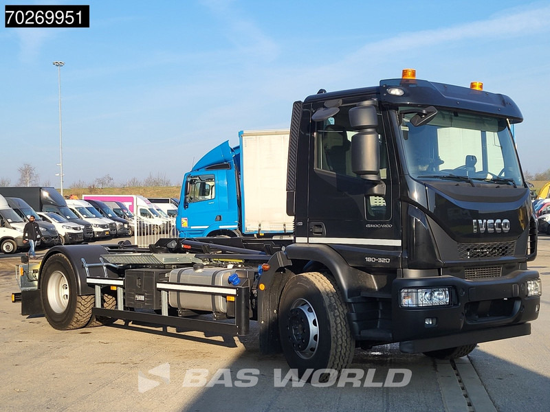 Iveco Eurocargo 180E320 4X2 NEW! 14tons Hiab Multilift ULT14S51 ACC Euro 6 - Camion cu cârlig: Foto 5 Iveco Eurocargo 180E320 4X2 NEW! 14tons Hiab Multilift ULT14S51 ACC Euro 6 - Camion cu cârlig: Foto 5