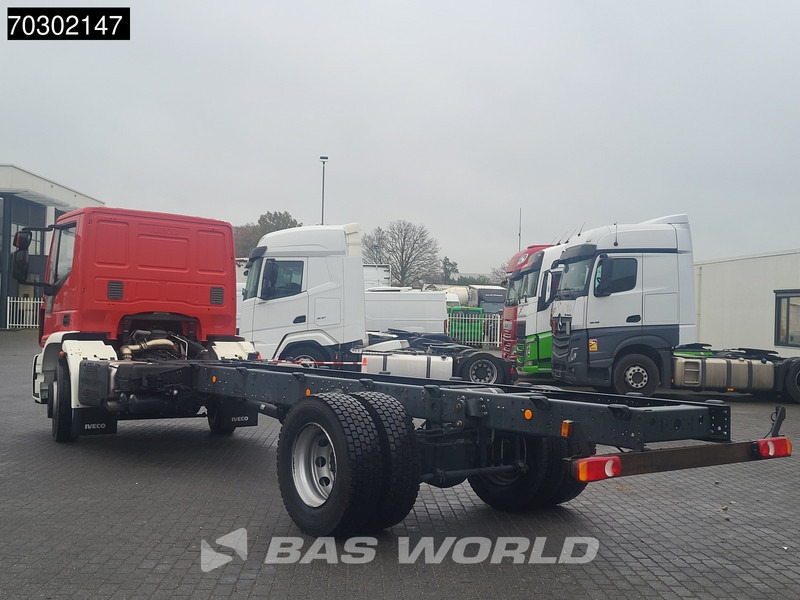 Iveco Eurocargo 180E320 4X2 NEW! 18T chassis 2017 production Euro 6 - Camion şasiu: Foto 2 Iveco Eurocargo 180E320 4X2 NEW! 18T chassis 2017 production Euro 6 - Camion şasiu: Foto 2