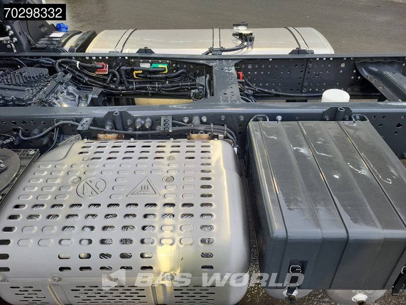 Leasing de Iveco S-Way 340 4X2 NEW chassis! Automatic Navi ACC LED Euro 6 Iveco S-Way 340 4X2 NEW chassis! Automatic Navi ACC LED Euro 6: Foto 12