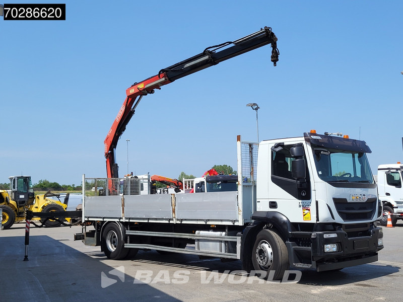 Iveco Stralis 310 4X2 Fassi F135 A.0.22 E Kran Crane Automatic Euro 5 - Camion platformă, Camion cu macara: Foto 3 Iveco Stralis 310 4X2 Fassi F135 A.0.22 E Kran Crane Automatic Euro 5 - Camion platformă, Camion cu macara: Foto 3