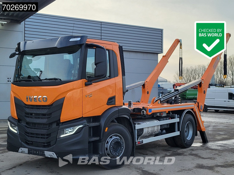 Iveco X-Way 360 4X2 NEW! HIAB 12tons skiploader Automatic Euro 6 - Camion container de gunoi: Foto 1 Iveco X-Way 360 4X2 NEW! HIAB 12tons skiploader Automatic Euro 6 - Camion container de gunoi: Foto 1