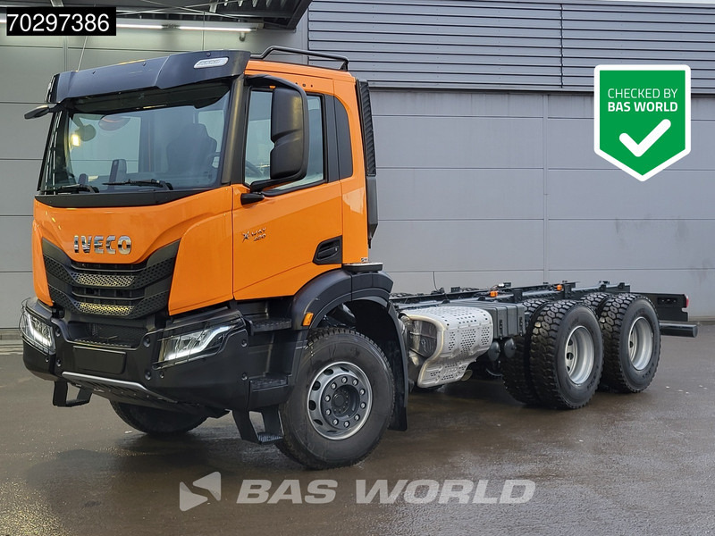 Iveco X-Way 420 6X4 NEW! OFF Chassis steelsuspension Automatic Euro 6 - Camion şasiu: Foto 1 Iveco X-Way 420 6X4 NEW! OFF Chassis steelsuspension Automatic Euro 6 - Camion şasiu: Foto 1