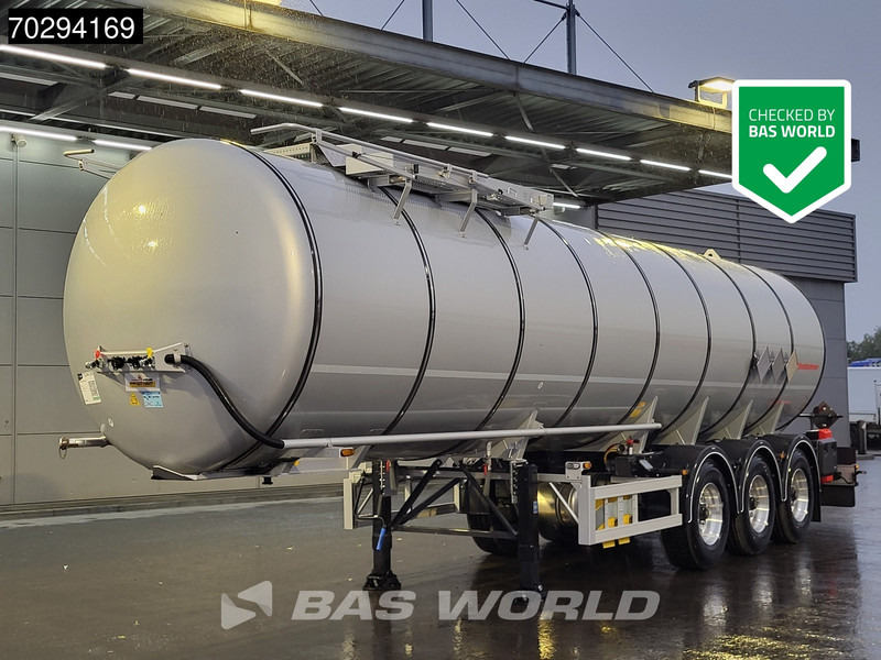 Kässbohrer STS 3 axles New! 32.000L Bitumen - Semiremorcă cisternă: Foto 1 Kässbohrer STS 3 axles New! 32.000L Bitumen - Semiremorcă cisternă: Foto 1