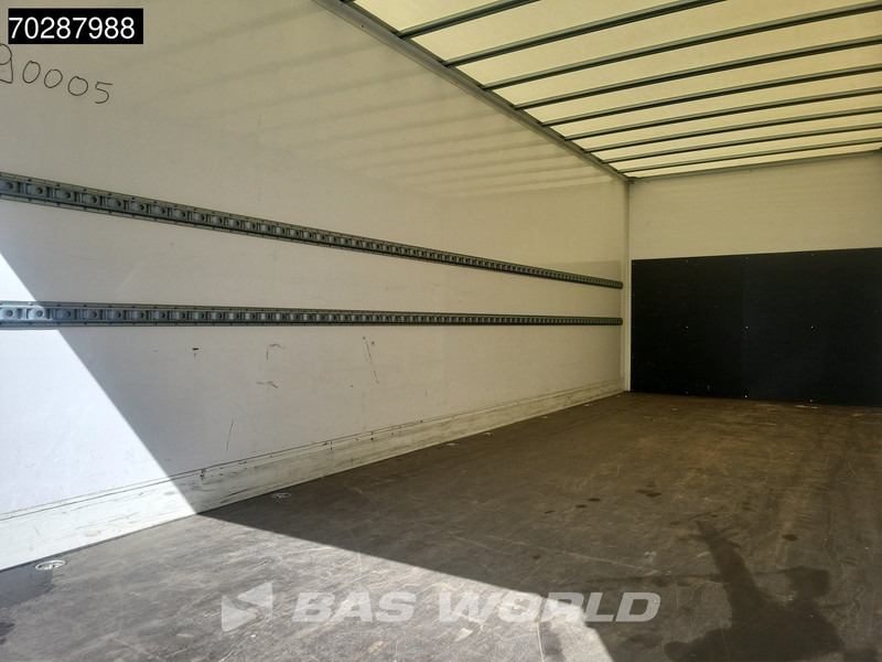 MAN TGL 12.250 4X2 12tonner Automatic 1500kg Tailgate Euro 6 - Camion furgon: Foto 5 MAN TGL 12.250 4X2 12tonner Automatic 1500kg Tailgate Euro 6 - Camion furgon: Foto 5