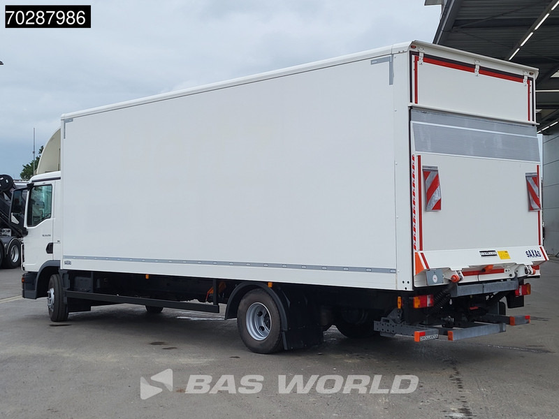 MAN TGL 12.250 4X2 12tonner LOW Mileage 1500kg Ladebordwand Automatic Euro 6 - Camion furgon: Foto 2 MAN TGL 12.250 4X2 12tonner LOW Mileage 1500kg Ladebordwand Automatic Euro 6 - Camion furgon: Foto 2