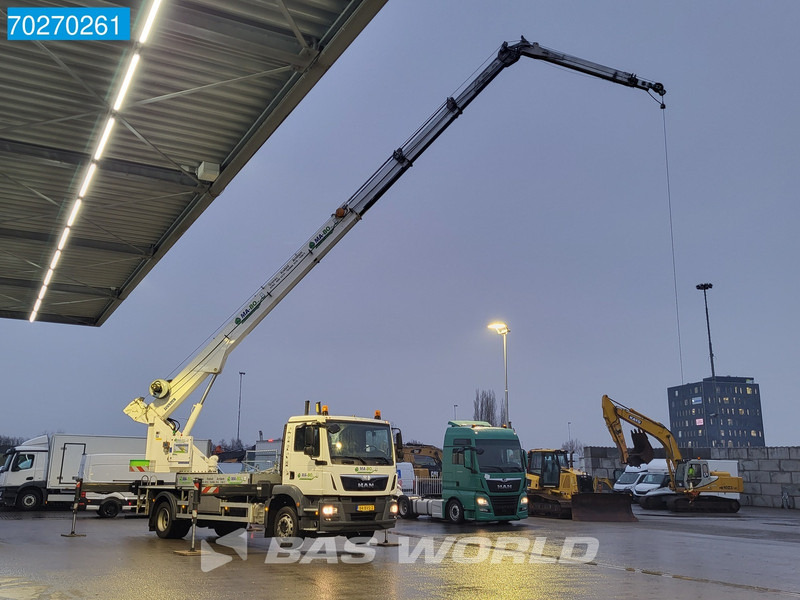 MAN TGM 18.250 4X2 44mtrs Böcker AK44/4000 Hubarbeitsbühne Manual Euro 6 - Camion cu macara: Foto 5 MAN TGM 18.250 4X2 44mtrs Böcker AK44/4000 Hubarbeitsbühne Manual Euro 6 - Camion cu macara: Foto 5