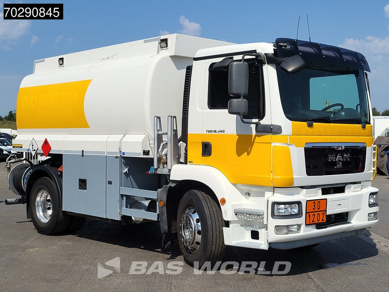 MAN TGM 18.340 4X2 Rohr Fuel tanker 15100 liter Automatic Euro 6 - Camion cisternă: Foto 3 MAN TGM 18.340 4X2 Rohr Fuel tanker 15100 liter Automatic Euro 6 - Camion cisternă: Foto 3