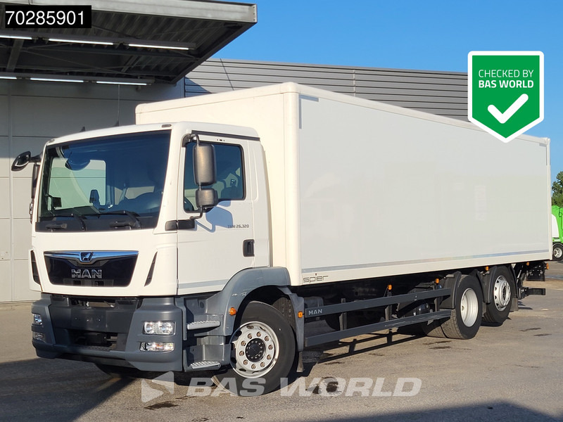MAN TGM 26.320 6X2 26tonner Automatic Ladebordwand Liftachse Navi Euro 6 - Camion furgon: Foto 1 MAN TGM 26.320 6X2 26tonner Automatic Ladebordwand Liftachse Navi Euro 6 - Camion furgon: Foto 1