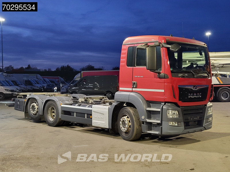 MAN TGS 26.320 6X2 ADR BDF Lift + Steering Axle Euro 6 - Camion transport containere/ Swap body: Foto 3 MAN TGS 26.320 6X2 ADR BDF Lift + Steering Axle Euro 6 - Camion transport containere/ Swap body: Foto 3