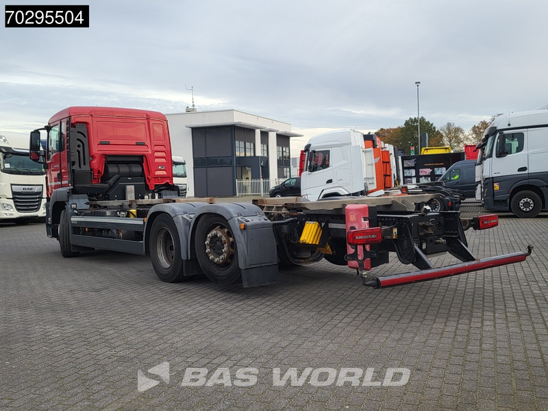 MAN TGS 26.320 TGS 6X2 ADR BDF Lift + Steering Axle Euro 6 - Camion transport containere/ Swap body: Foto 2 MAN TGS 26.320 TGS 6X2 ADR BDF Lift + Steering Axle Euro 6 - Camion transport containere/ Swap body: Foto 2