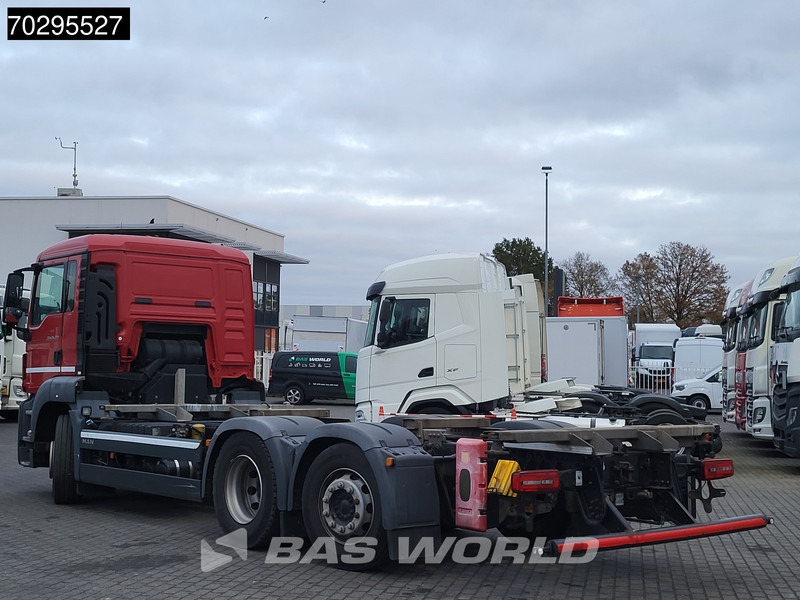 MAN TGS 26.320 TGS 6X2 ADR BDF Lift + Steering Axle Euro 6 - Camion transport containere/ Swap body: Foto 2 MAN TGS 26.320 TGS 6X2 ADR BDF Lift + Steering Axle Euro 6 - Camion transport containere/ Swap body: Foto 2