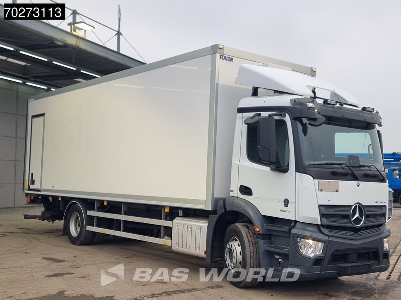 Camion furgon Mercedes-Benz Actros 1827 4X2 2000kg Ladebordwand Xenon ClassicSpace Automatic Euro 6: Foto 10
