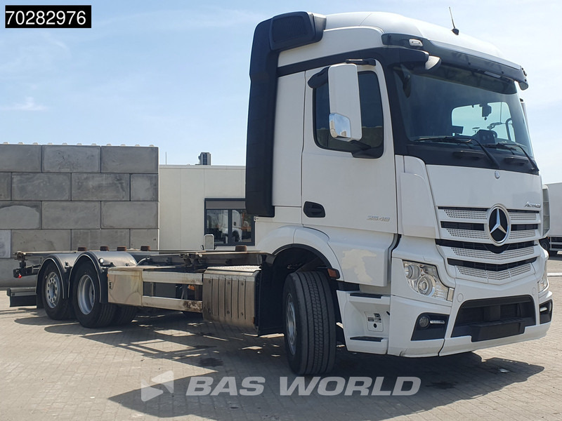Mercedes-Benz Actros 2548 Actros 6X2 BDF ACC Xenon Liftachse Euro 6 - Camion transport containere/ Swap body: Foto 3 Mercedes-Benz Actros 2548 Actros 6X2 BDF ACC Xenon Liftachse Euro 6 - Camion transport containere/ Swap body: Foto 3