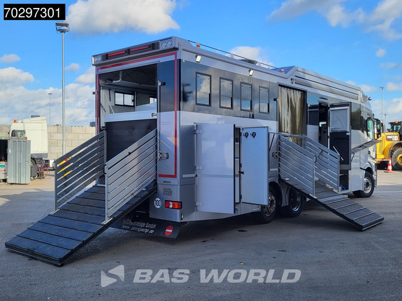 Mercedes-Benz Actros 2551 6X2 Pferdetransport Horse truck + Living Standairco Navi ACC Automatic Euro 6 - Camion transport cai: Foto 5 Mercedes-Benz Actros 2551 6X2 Pferdetransport Horse truck + Living Standairco Navi ACC Automatic Euro 6 - Camion transport cai: Foto 5