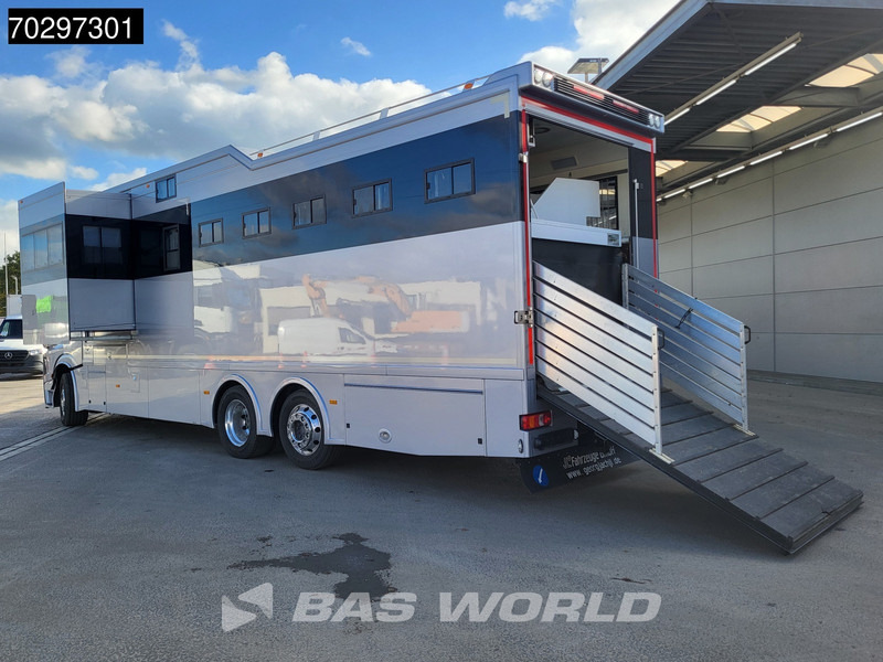 Mercedes-Benz Actros 2551 6X2 Pferdetransport Horse truck + Living Standairco Navi ACC Automatic Euro 6 - Camion transport cai: Foto 2 Mercedes-Benz Actros 2551 6X2 Pferdetransport Horse truck + Living Standairco Navi ACC Automatic Euro 6 - Camion transport cai: Foto 2