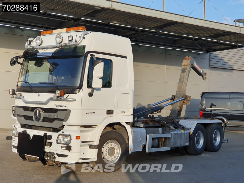 Mercedes-Benz Actros 2648 Actros 6X4 HIAB XR20SL56 Hooklift Big-Axle Automatic Euro 5 - Camion cu cârlig: Foto 3 Mercedes-Benz Actros 2648 Actros 6X4 HIAB XR20SL56 Hooklift Big-Axle Automatic Euro 5 - Camion cu cârlig: Foto 3